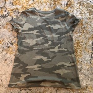 Athleta organic daily camo t-shirt